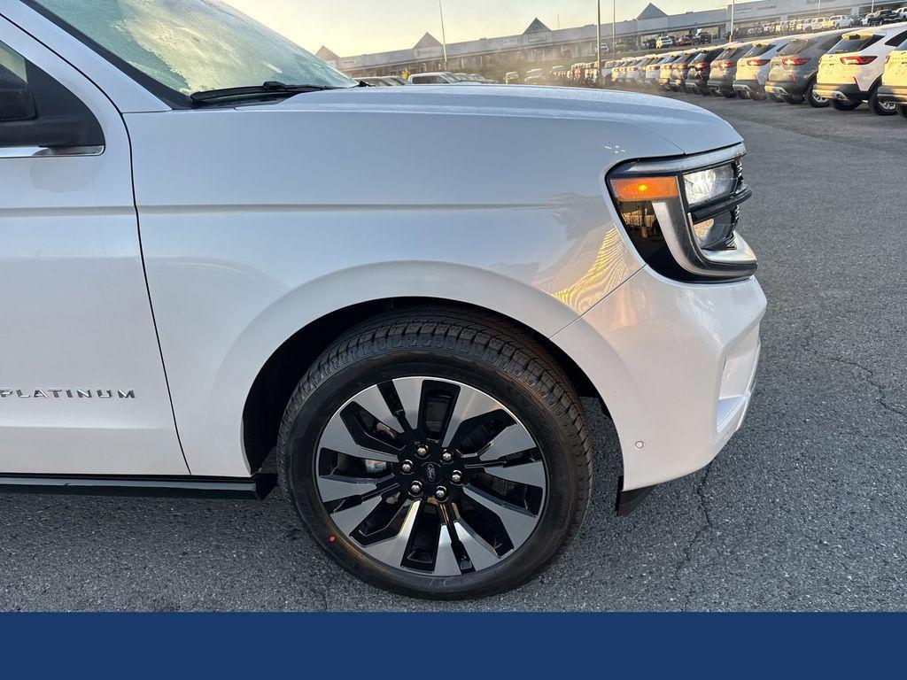 new 2025 Ford Expedition Max car, priced at $82,525