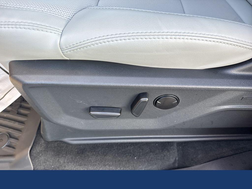 new 2025 Ford Expedition Max car, priced at $82,525