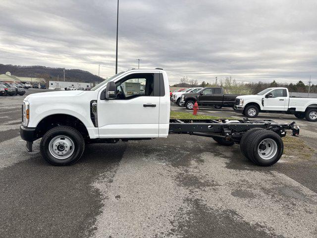 new 2025 Ford F-350 car, priced at $55,000