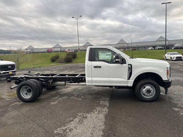 new 2025 Ford F-350 car, priced at $55,000