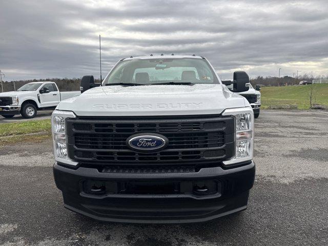 new 2025 Ford F-350 car, priced at $55,000