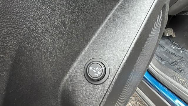 used 2021 Chevrolet Equinox car, priced at $21,977