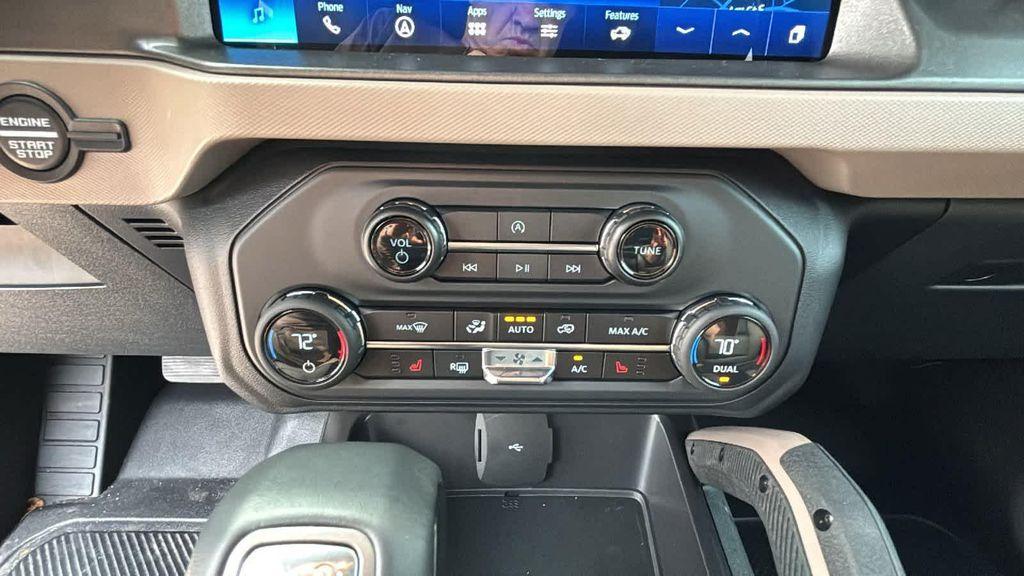 used 2024 Ford Bronco car, priced at $45,277