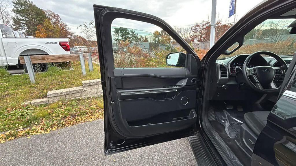 used 2019 Ford Expedition car, priced at $23,777