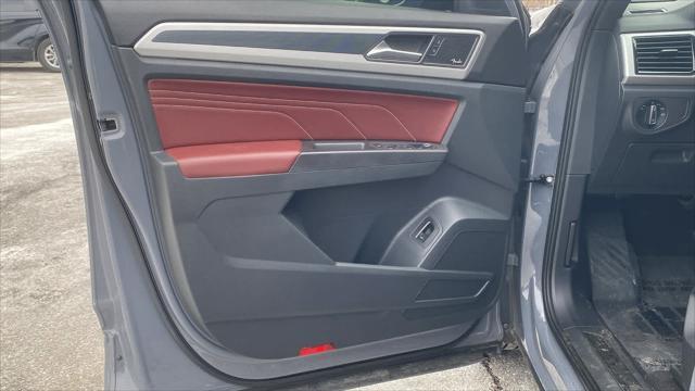 used 2022 Volkswagen Atlas Cross Sport car, priced at $39,577