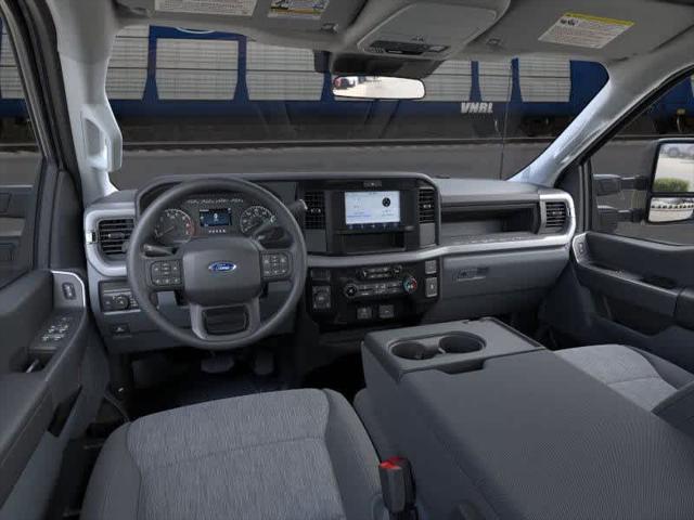 new 2025 Ford F-250 car, priced at $60,720
