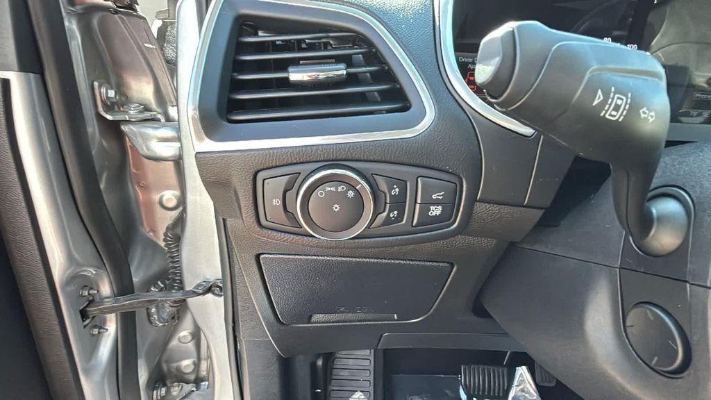 used 2020 Ford Edge car, priced at $25,977