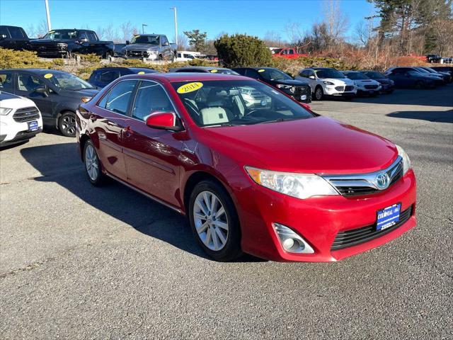 used 2014 Toyota Camry Hybrid car, priced at $12,377