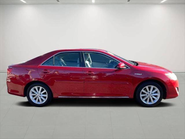 used 2014 Toyota Camry Hybrid car, priced at $12,377