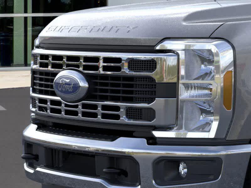 new 2025 Ford F-350 car, priced at $52,574