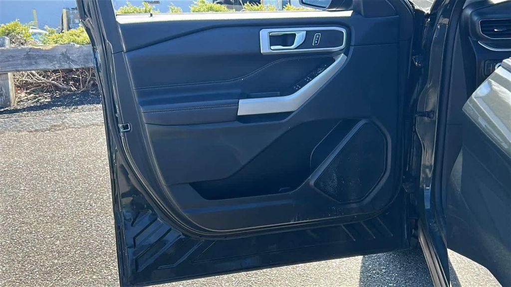 used 2021 Ford Explorer car, priced at $27,377