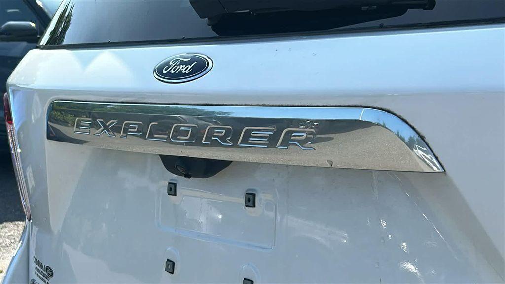 used 2021 Ford Explorer car, priced at $39,977