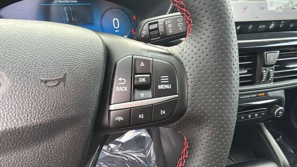used 2023 Ford Escape car, priced at $30,377