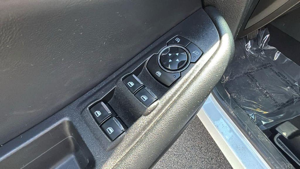 used 2024 Ford Edge car, priced at $25,177