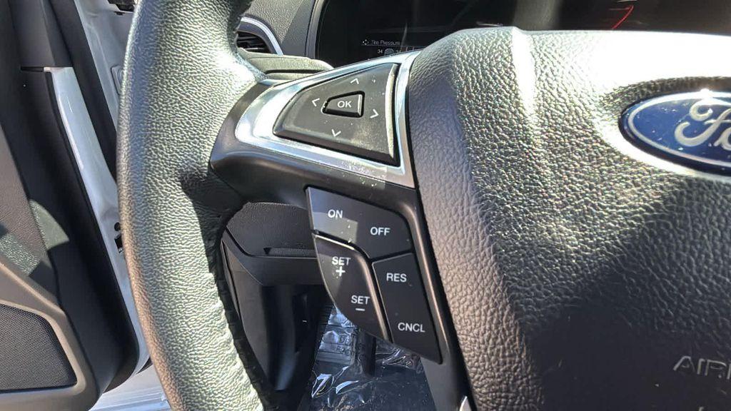 used 2024 Ford Edge car, priced at $25,177
