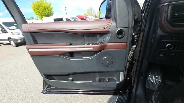 used 2022 Ford Expedition car, priced at $43,577