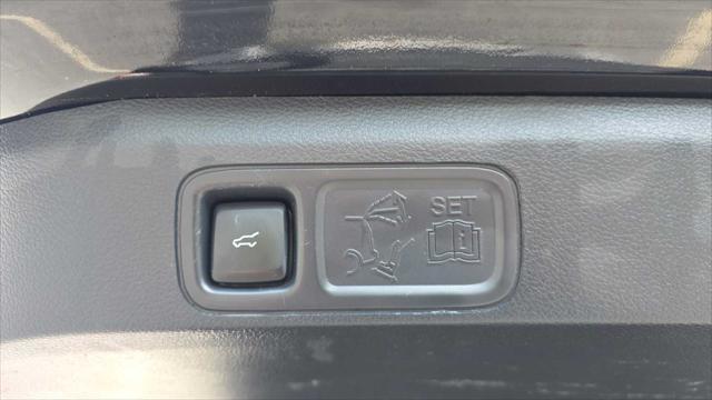 used 2022 Ford Expedition car, priced at $43,577