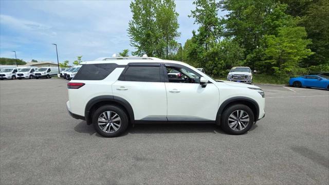 used 2022 Nissan Pathfinder car, priced at $31,377