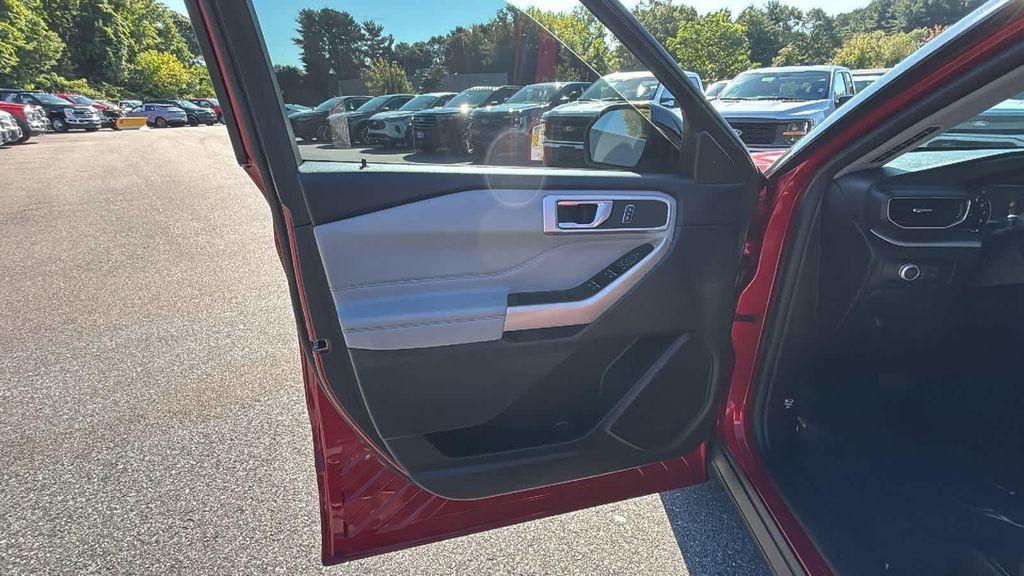 used 2022 Ford Explorer car, priced at $36,977