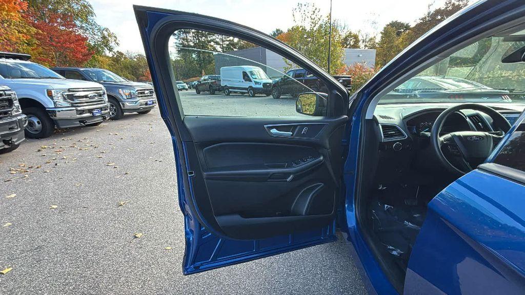 used 2024 Ford Edge car, priced at $28,777