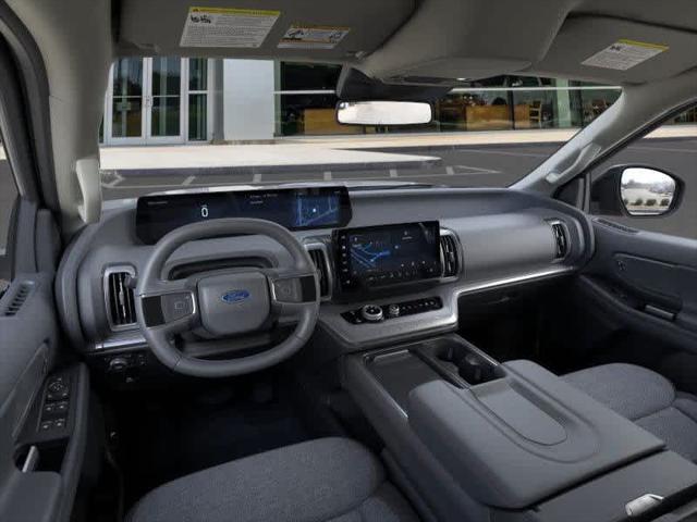 new 2025 Ford Expedition car, priced at $68,935