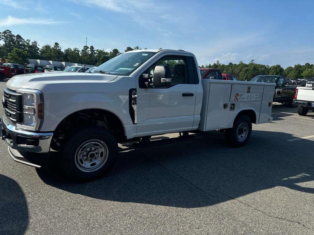 new 2024 Ford F-250 car, priced at $62,995