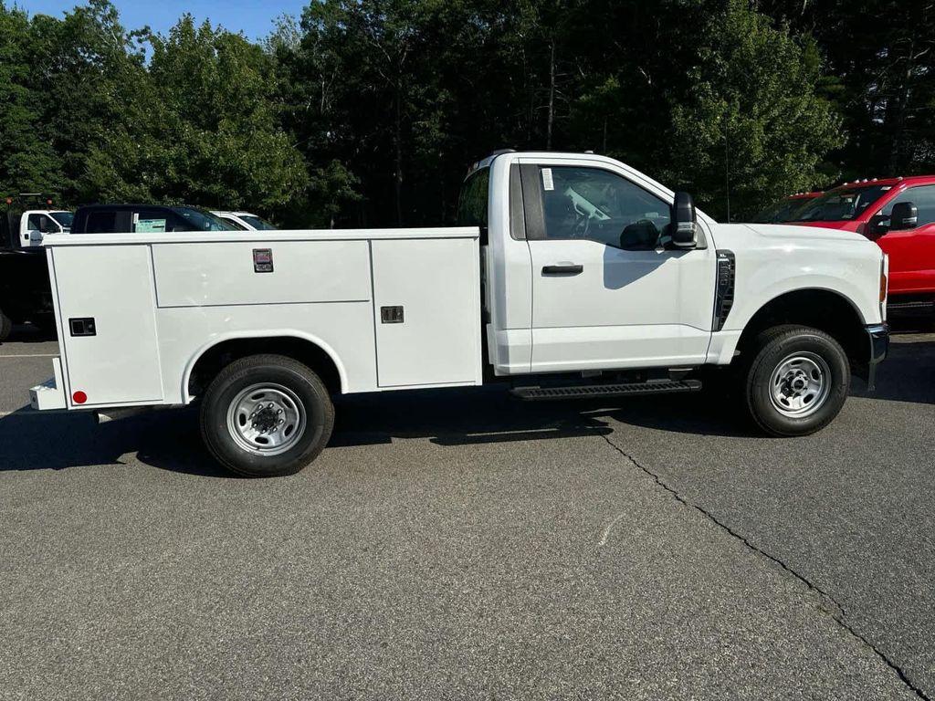 new 2024 Ford F-250 car, priced at $62,995