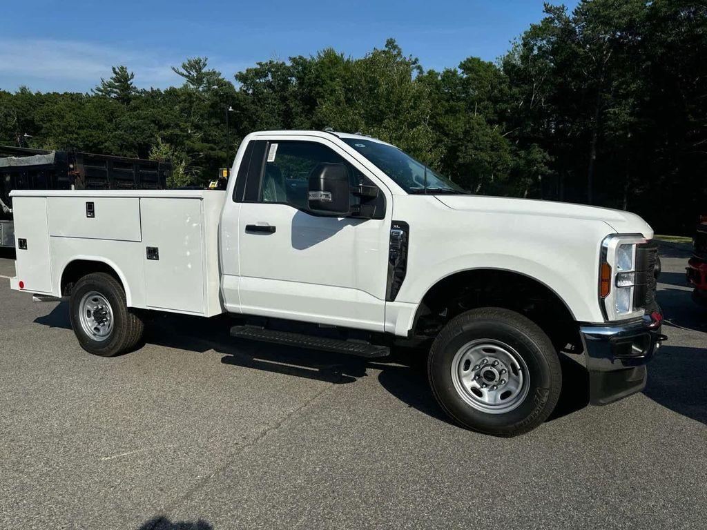 new 2024 Ford F-250 car, priced at $62,995