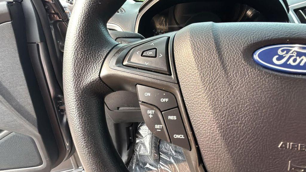 used 2024 Ford Edge car, priced at $29,977