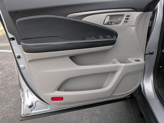 used 2021 Honda Pilot car, priced at $24,995