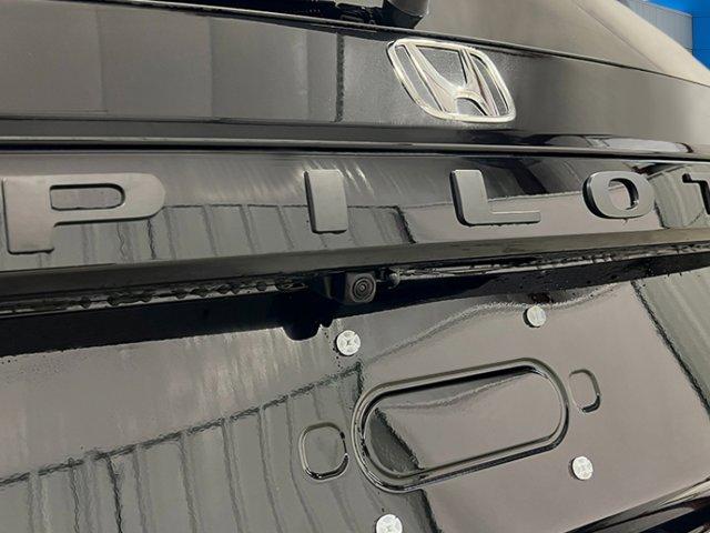 new 2025 Honda Pilot car, priced at $47,095
