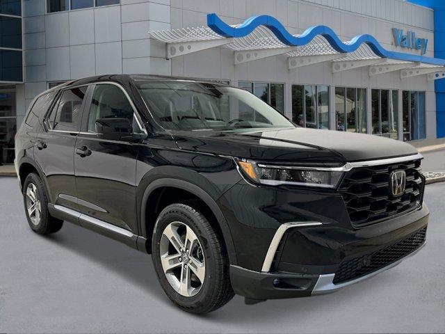 new 2025 Honda Pilot car, priced at $47,095