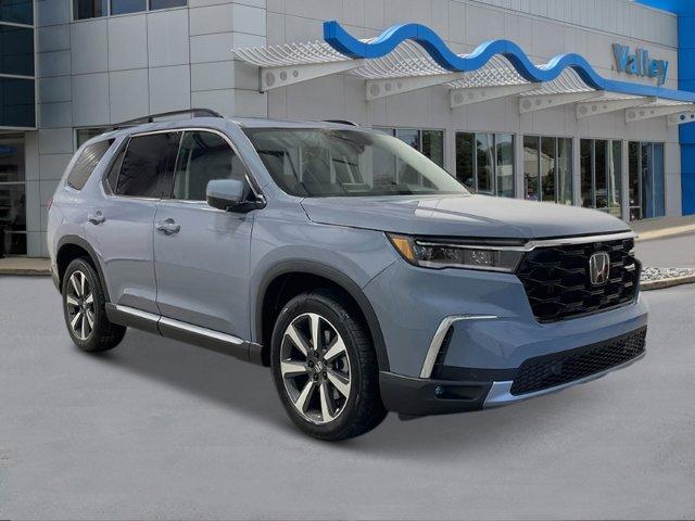 new 2025 Honda Pilot car, priced at $54,985