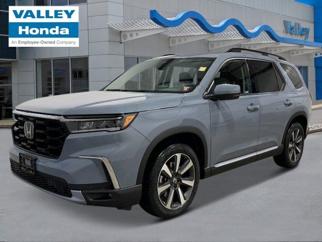 new 2025 Honda Pilot car, priced at $51,505