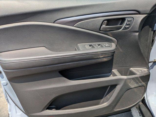 used 2022 Honda Passport car, priced at $31,995
