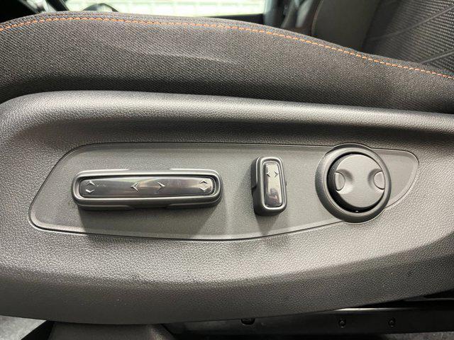 new 2026 Honda CR-V Hybrid car, priced at $40,650