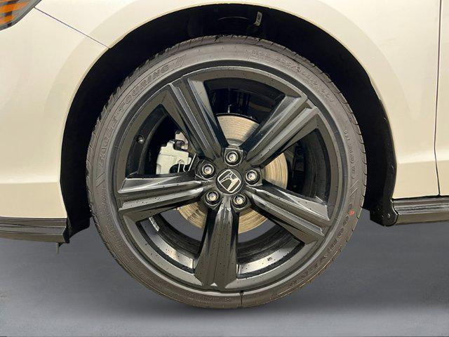 new 2025 Honda Accord Hybrid car, priced at $37,025