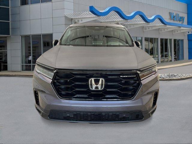 new 2025 Honda Pilot car, priced at $56,075