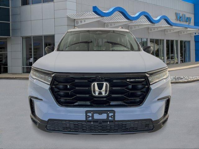 new 2025 Honda Pilot car, priced at $56,485