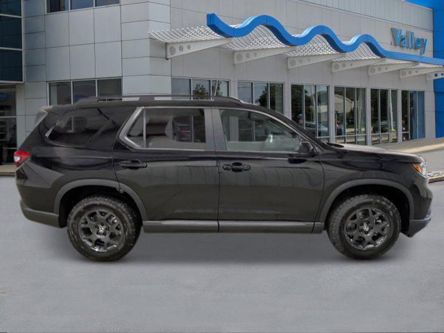 new 2025 Honda Pilot car, priced at $51,330
