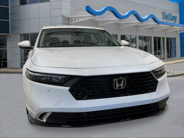new 2025 Honda Accord Hybrid car, priced at $40,905
