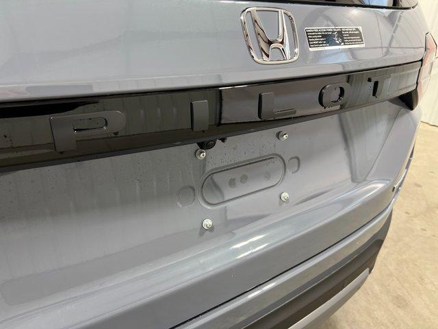 new 2025 Honda Pilot car, priced at $51,550