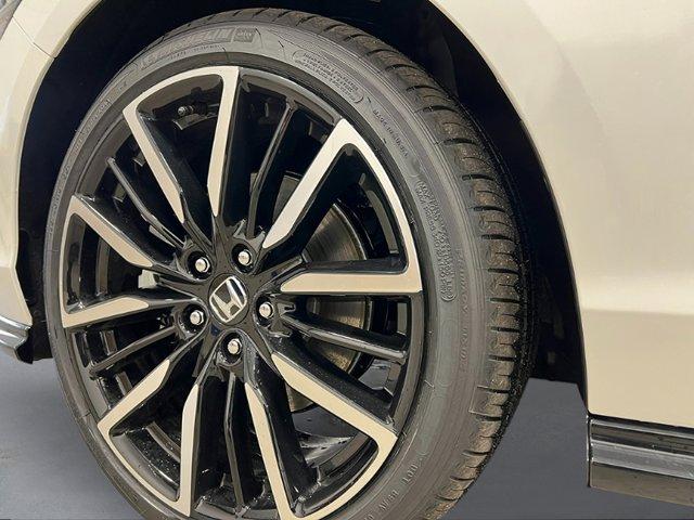 new 2025 Honda Accord Hybrid car, priced at $40,905