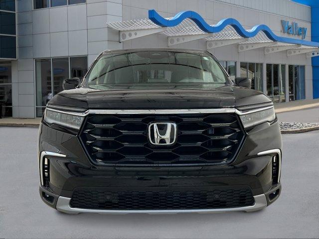 new 2025 Honda Pilot car, priced at $47,780
