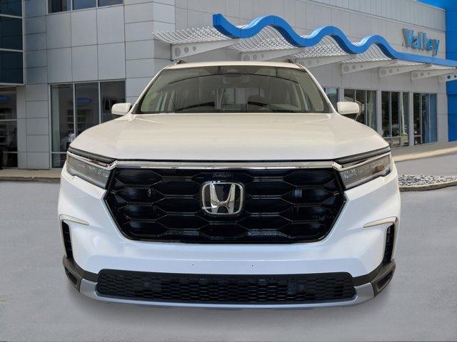 new 2025 Honda Pilot car, priced at $51,505