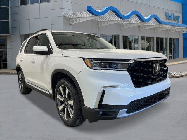 new 2025 Honda Pilot car, priced at $51,505