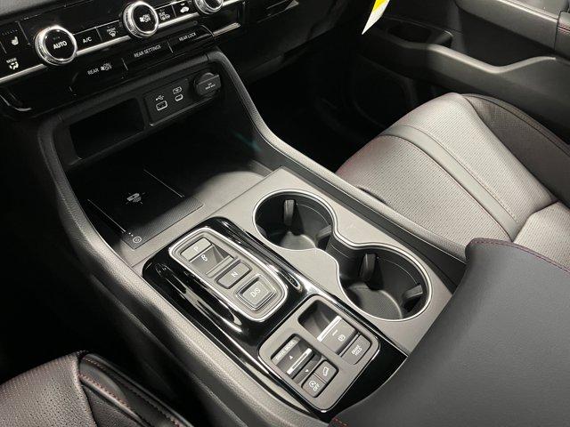 new 2025 Honda Pilot car, priced at $57,215