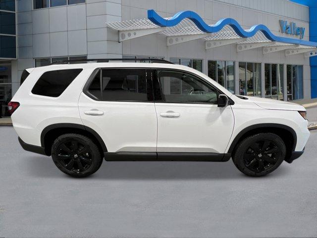 new 2025 Honda Pilot car, priced at $57,215