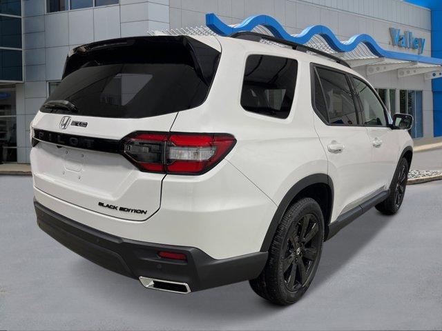 new 2025 Honda Pilot car, priced at $57,215