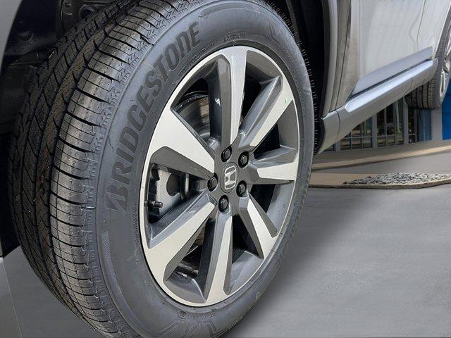 new 2025 Honda Pilot car, priced at $54,530